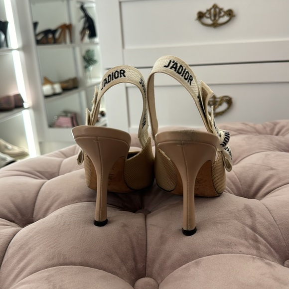 Dior - Picture 2 of 5